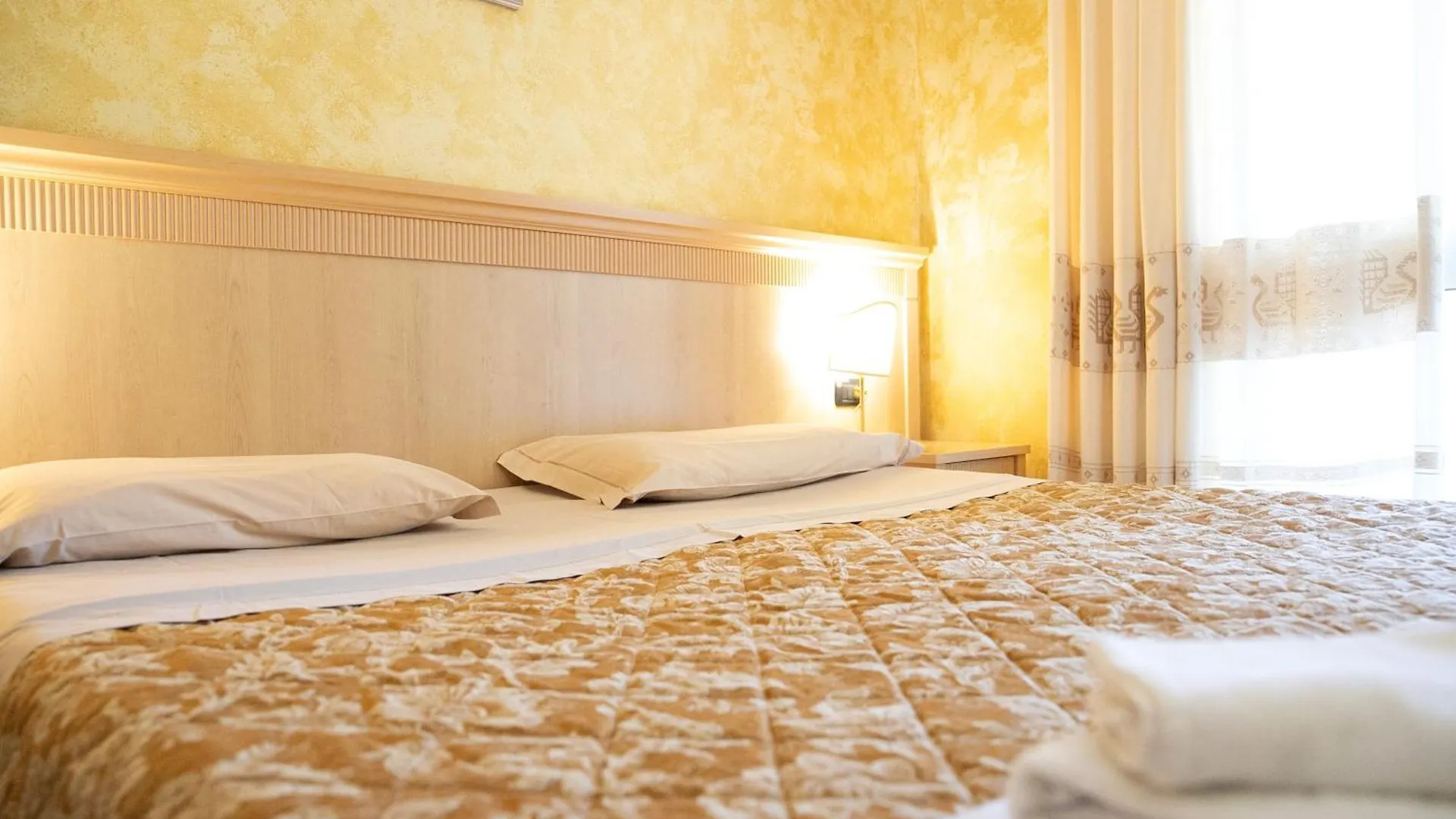 Mannu Hotel Bosa 3*,  Italie