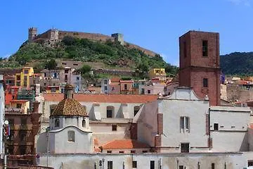 Mannu Hotel Bosa 3*,
